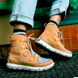 Sorel women’s explorer next Joan boot 7.5
